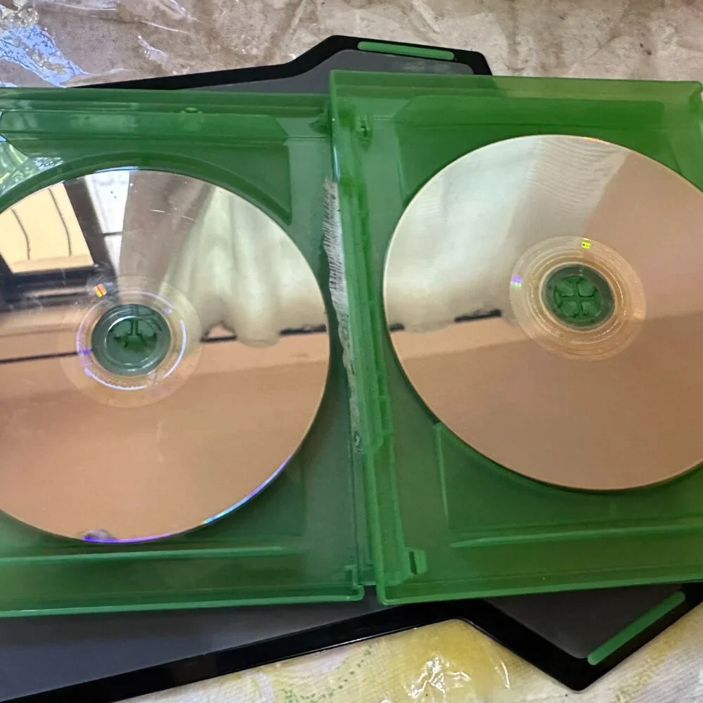 Mortal Kombat 11 & Call of Duty: Black Ops 4 Microsoft Xbox One Discs Only